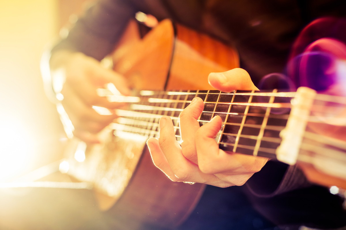 ギターチューニングアプリを解説 アプリの選び方からおすすめのアプリを紹介 ビギナーズ